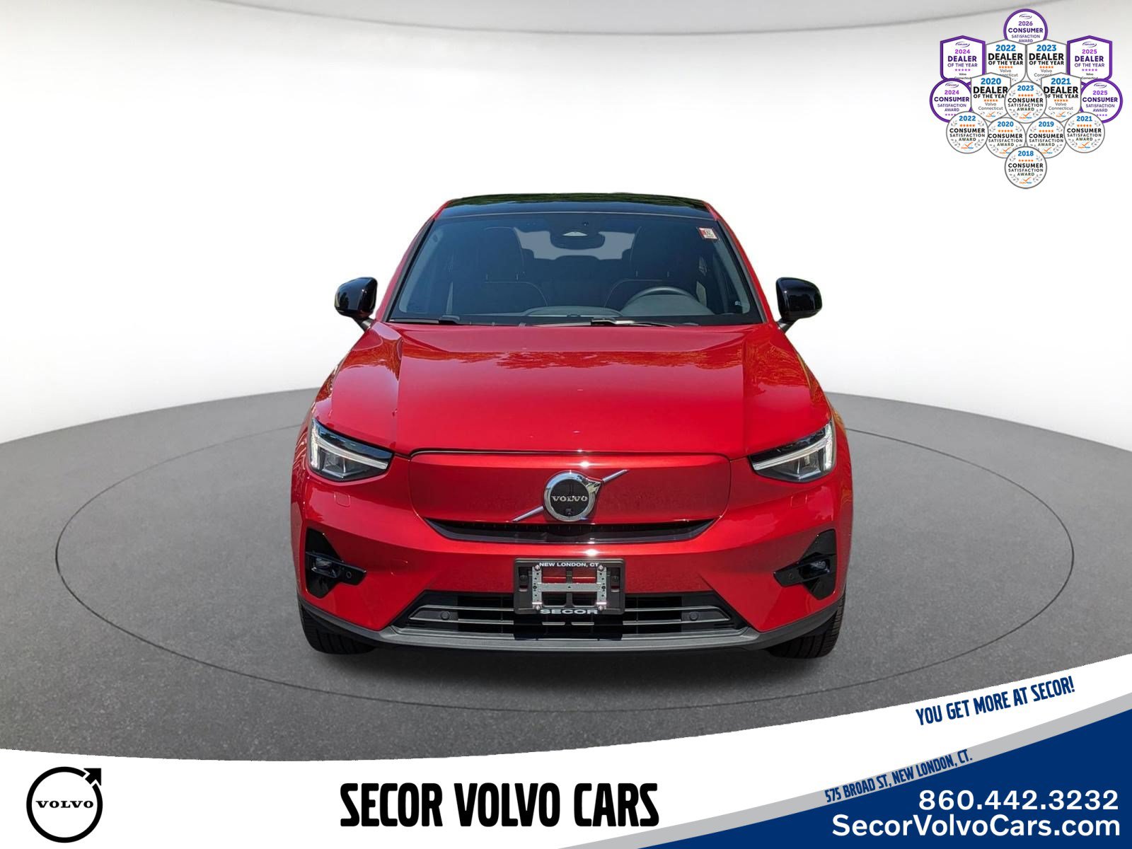 Used 2023 Volvo C40 P8 Recharge Plus w/ Climate Package AWD/4WD image 2