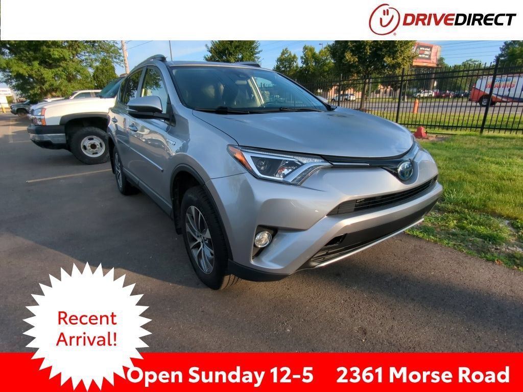 Used 2017 Toyota RAV4 XLE w/ All Weather Liner Package AWD/4WD image 1
