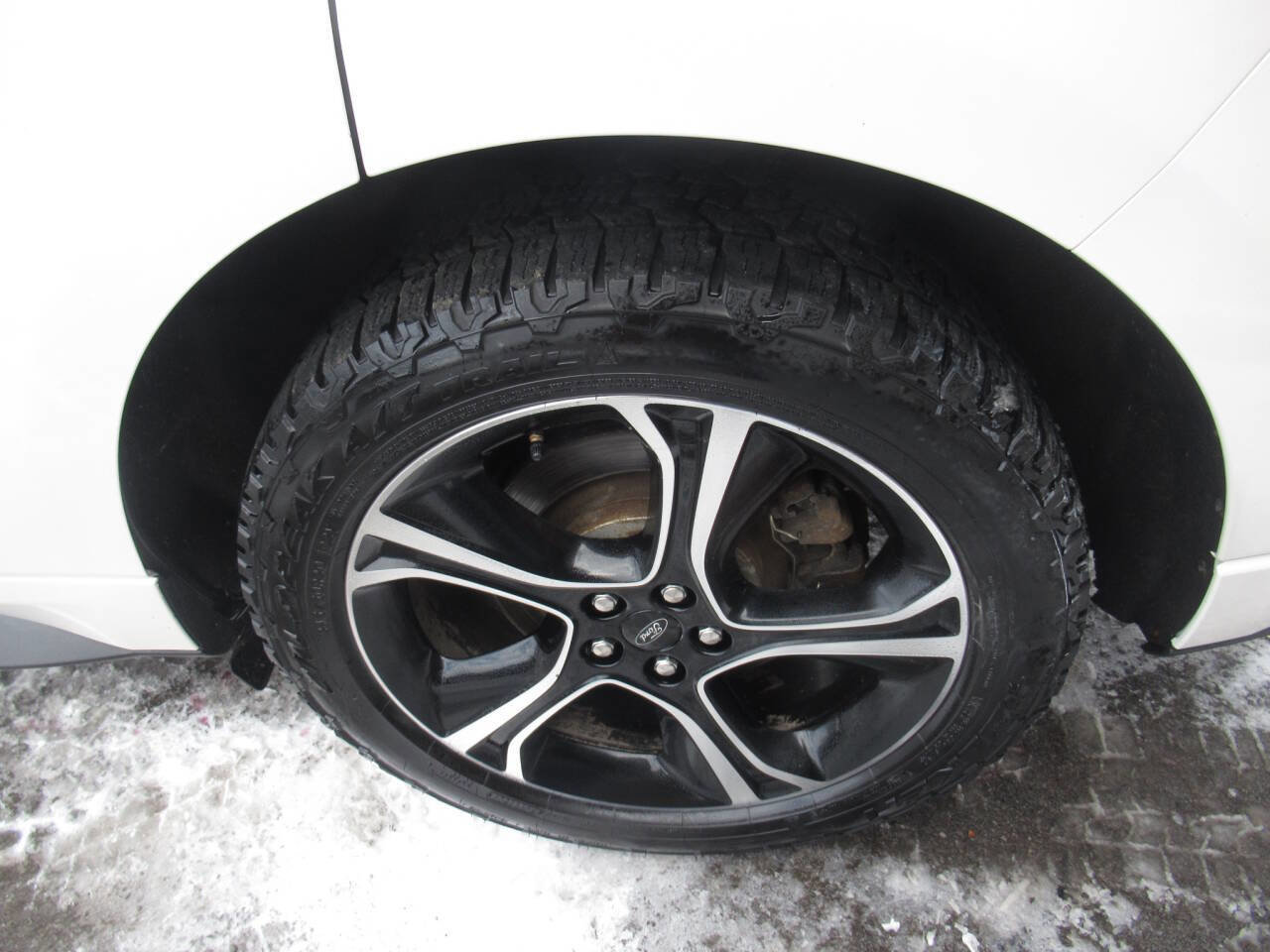 Used 2019 Ford Edge ST w/ Equipment Group 401A image 17