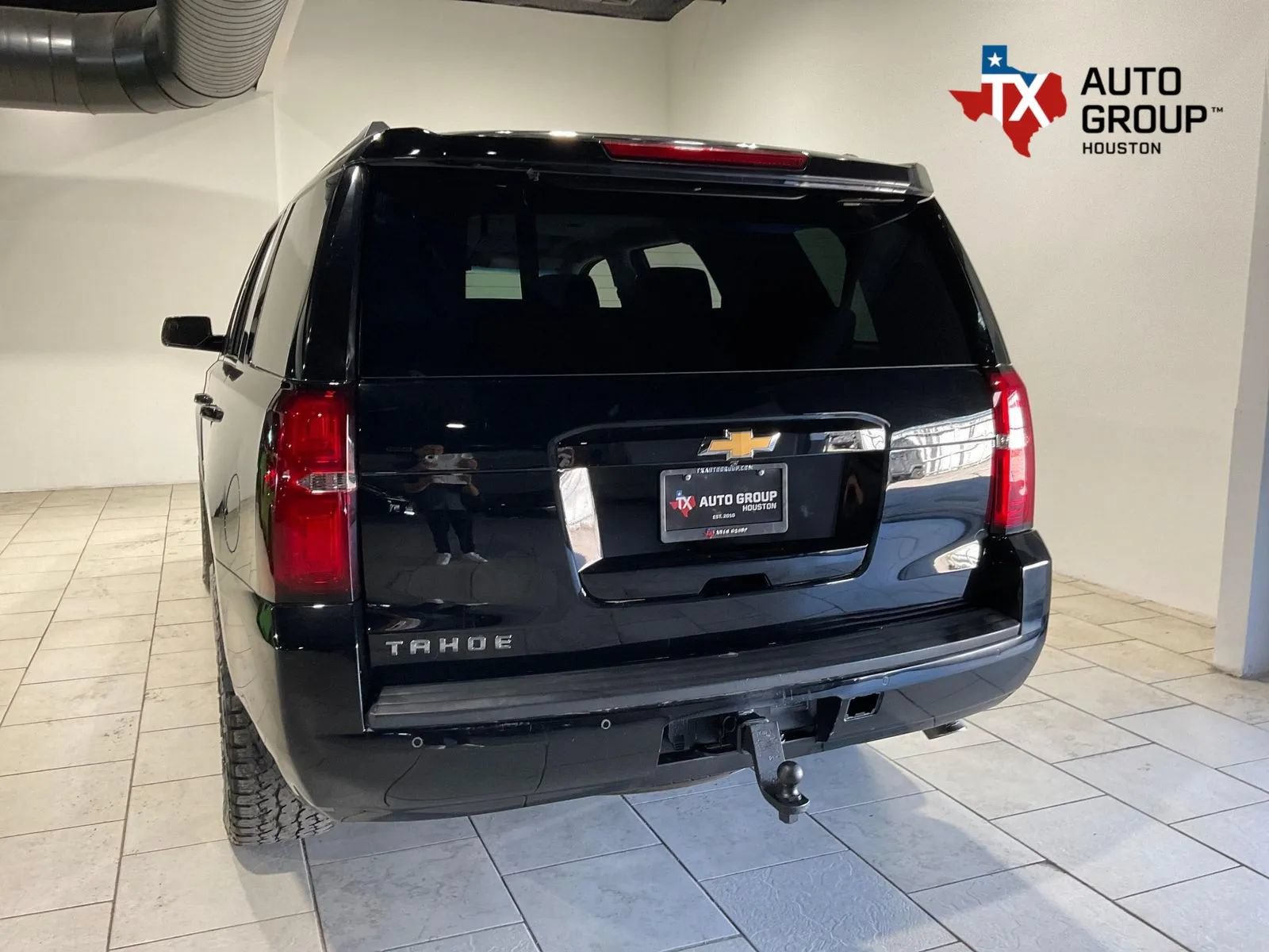 Used 2018 Chevrolet Tahoe LS w/ All-Season Package RWD image 42