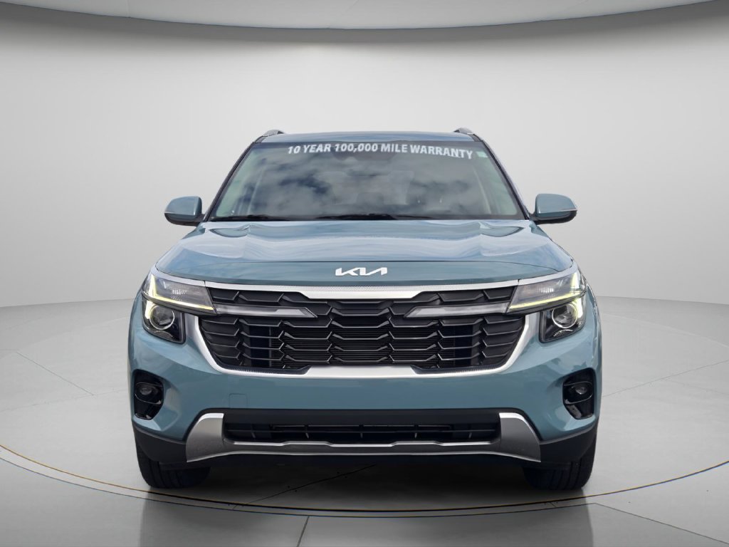 Used 2024 Kia Seltos EX FWD image 5