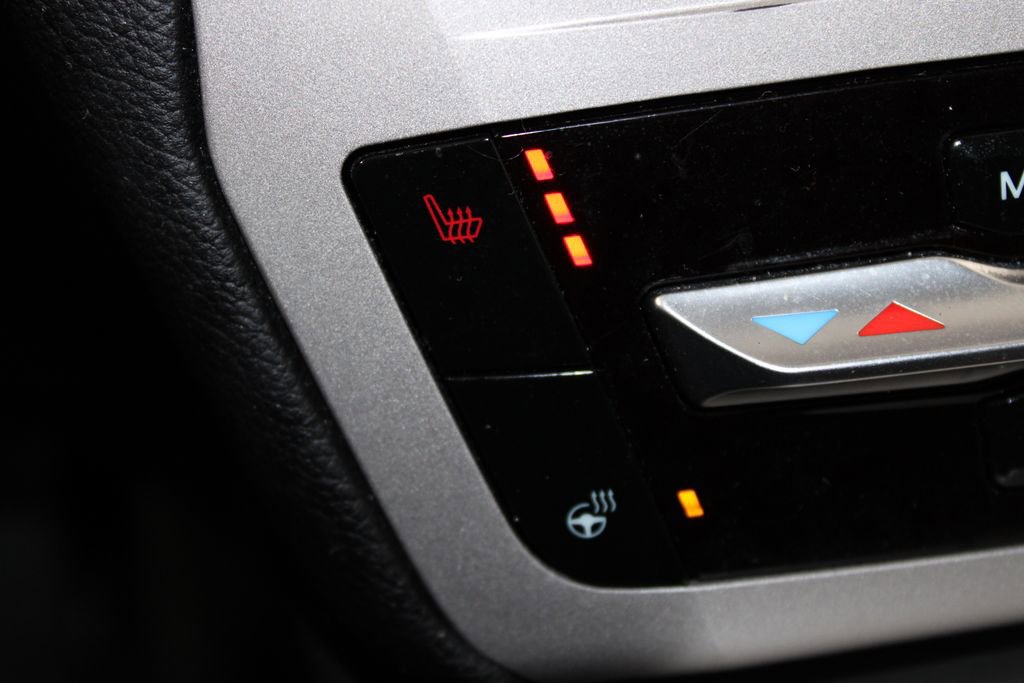 Used 2023 Ford Explorer XLT w/ Equipment Group 202A image 48