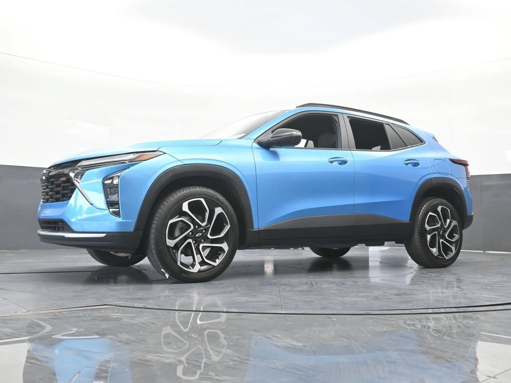 Used 2025 Chevrolet Trax RS FWD image 53