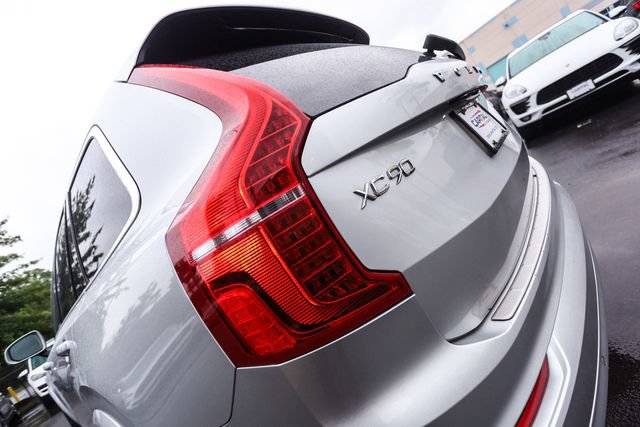 Used 2020 Volvo XC90 T6 Momentum w/ Protection Package Premier AWD/4WD image 12