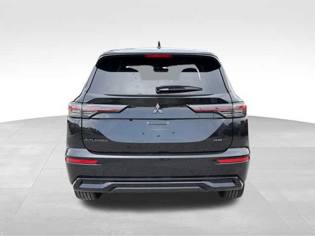 New 2026 Mitsubishi Outlander LE FWD image 5