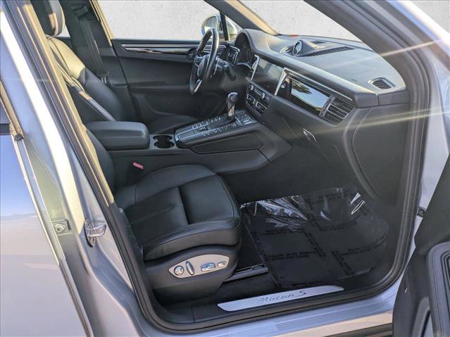 Used 2019 Porsche Macan S image 23