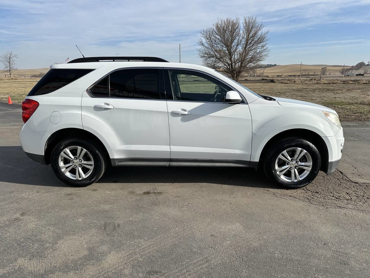 Used 2012 Chevrolet Equinox LT FWD image 6