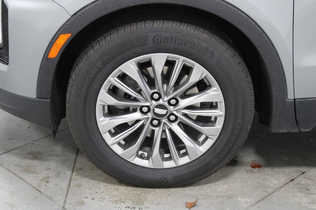 Used 2024 Cadillac XT4 Premium Luxury image 17