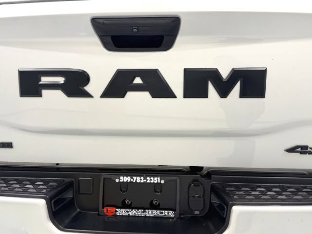 Used 2026 RAM 2500 Big Horn AWD/4WD image 19