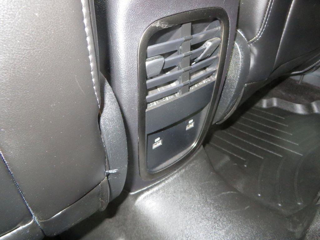 Used 2019 Lincoln MKC Select w/ Select Plus Package FWD image 25