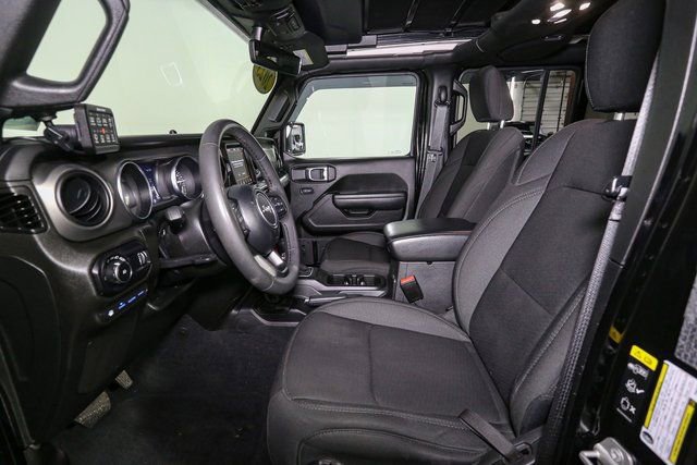Used 2023 Jeep Wrangler Willys 4xe w/ Sun & Screen Package image 40