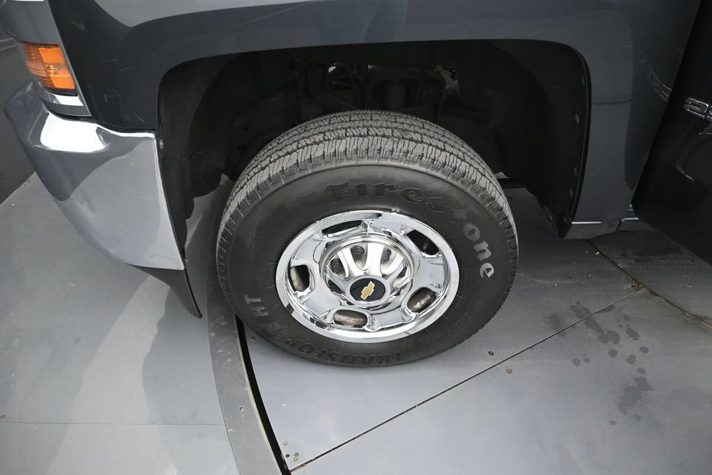Used 2017 Chevrolet Silverado 2500 W/T AWD/4WD image 30