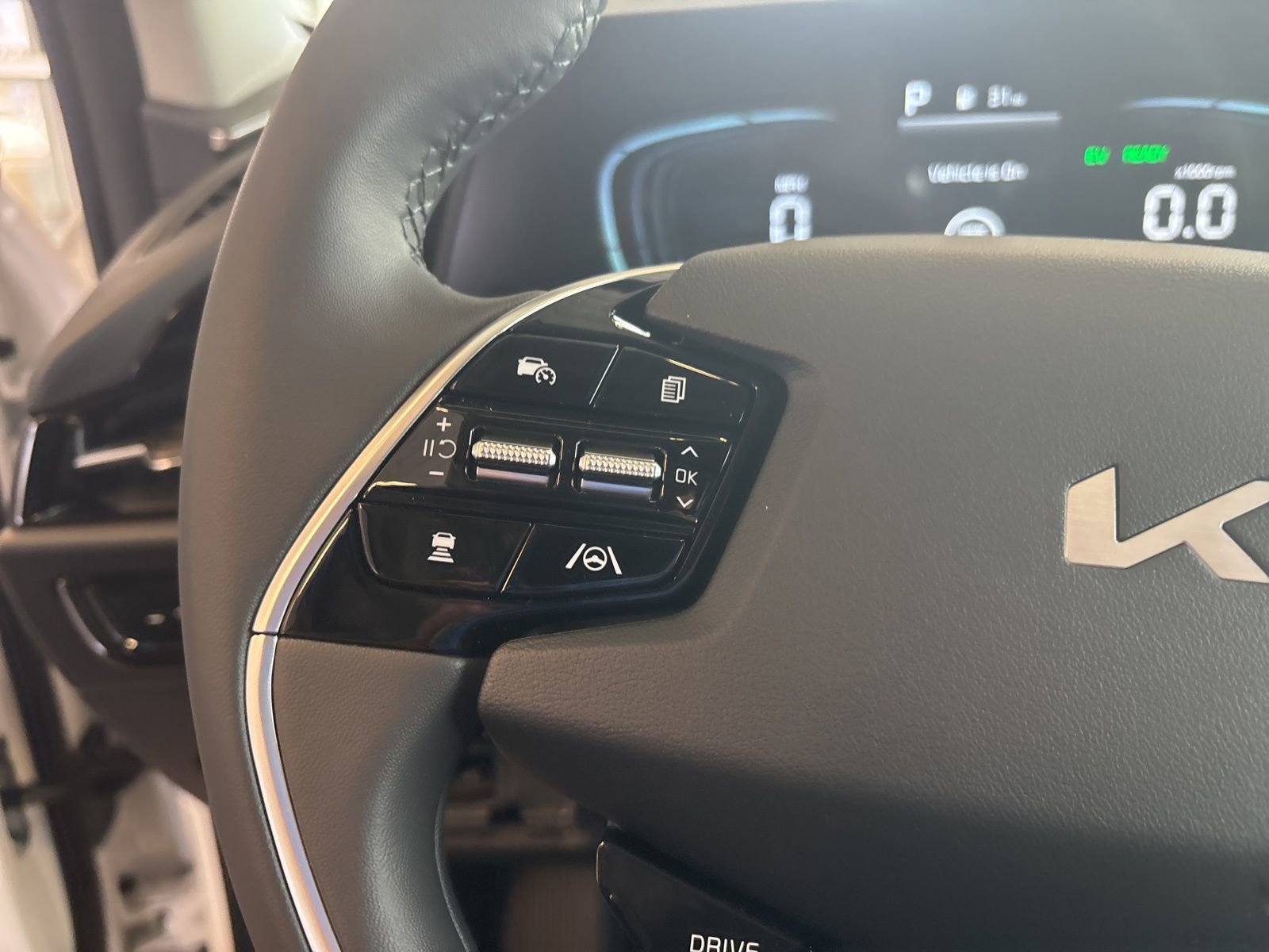 New 2025 Kia Niro EX image 20