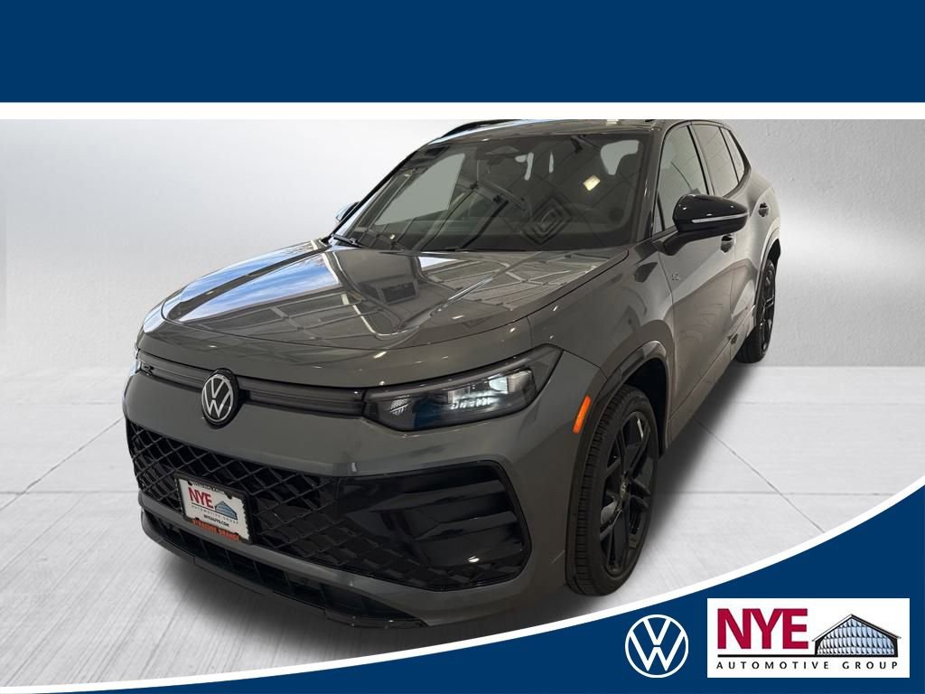 New 2025 Volkswagen Tiguan SE R-Line