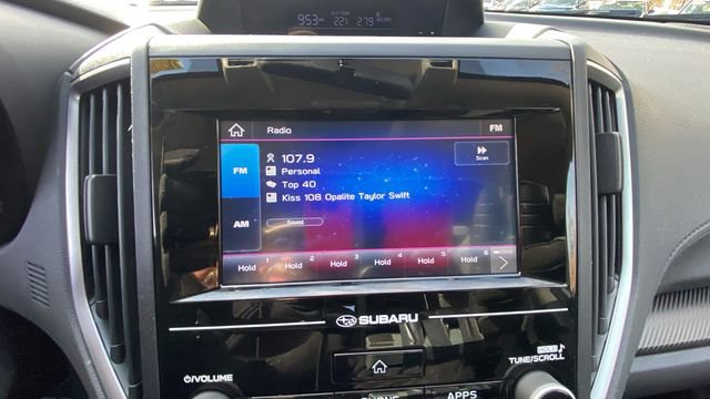 Certified 2021 Subaru Crosstrek 2.0i image 25