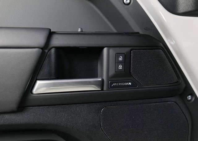 New 2026 Land Rover Defender 110 S image 28