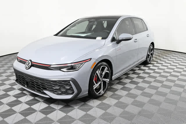 New 2026 Volkswagen GTI SE image 2