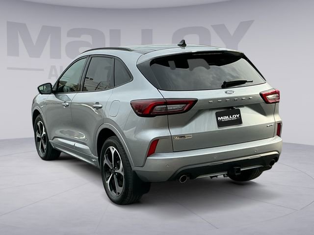 Certified 2024 Ford Escape ST-Line Select w/ Tech Pack #2 image 3