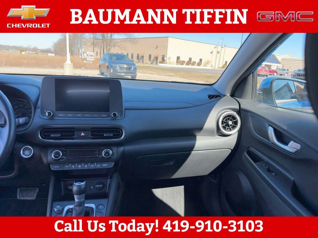 Used 2022 Hyundai Kona SEL w/ Convenience Package AWD/4WD image 16