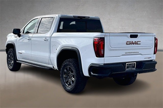 Used 2024 GMC Sierra 1500 AT4X image 11