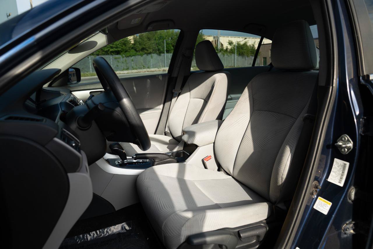 Used 2015 Honda Accord LX image 21