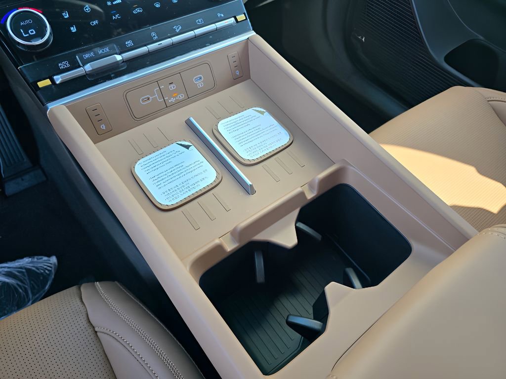 New 2026 Hyundai Santa Fe Calligraphy image 19