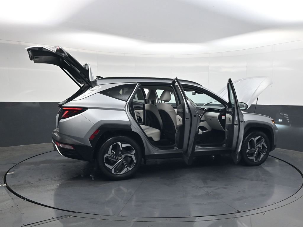 Used 2024 Hyundai Tucson Limited image 34