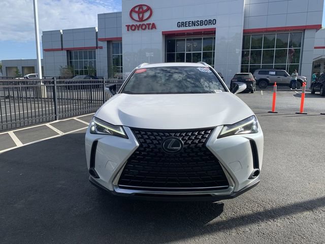 Used 2021 Lexus UX 200 w/ Premium Package image 3