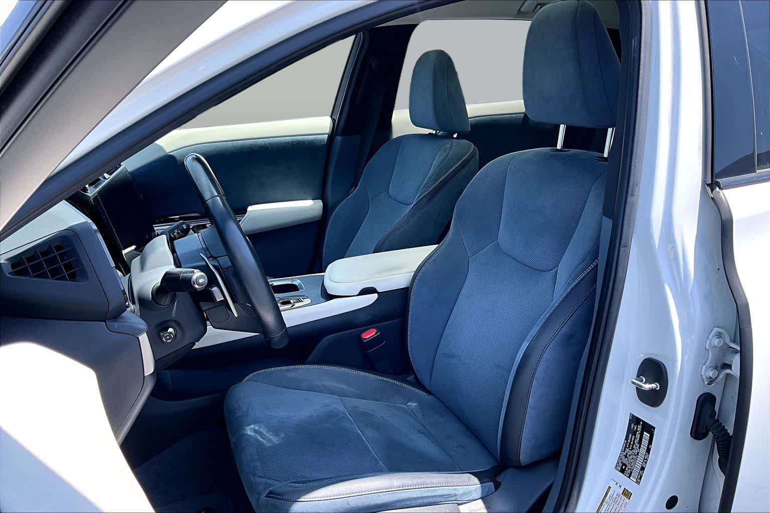 Used 2023 Lexus RZ 450e Premium w/ Cold Area Package AWD/4WD image 8