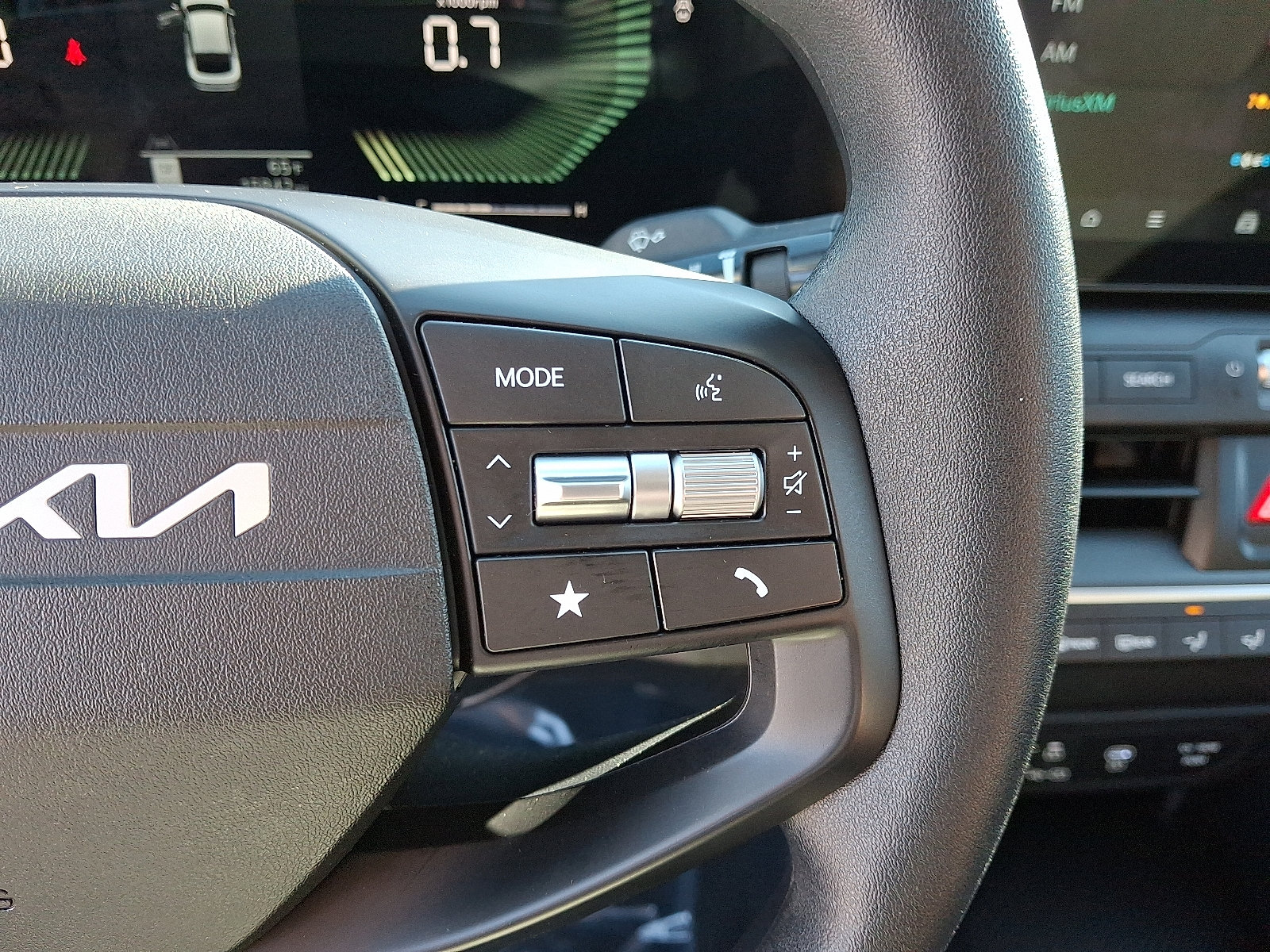 Certified 2025 Kia K4 FWD image 21