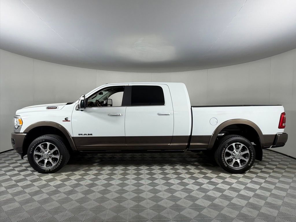 Used 2024 RAM 2500 Limited w/ Towing Technology Group image 11