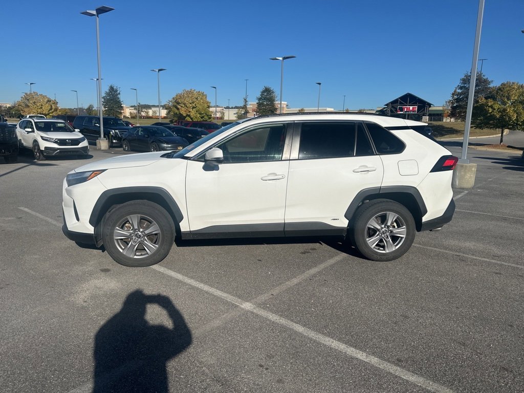 Used 2022 Toyota RAV4 XLE