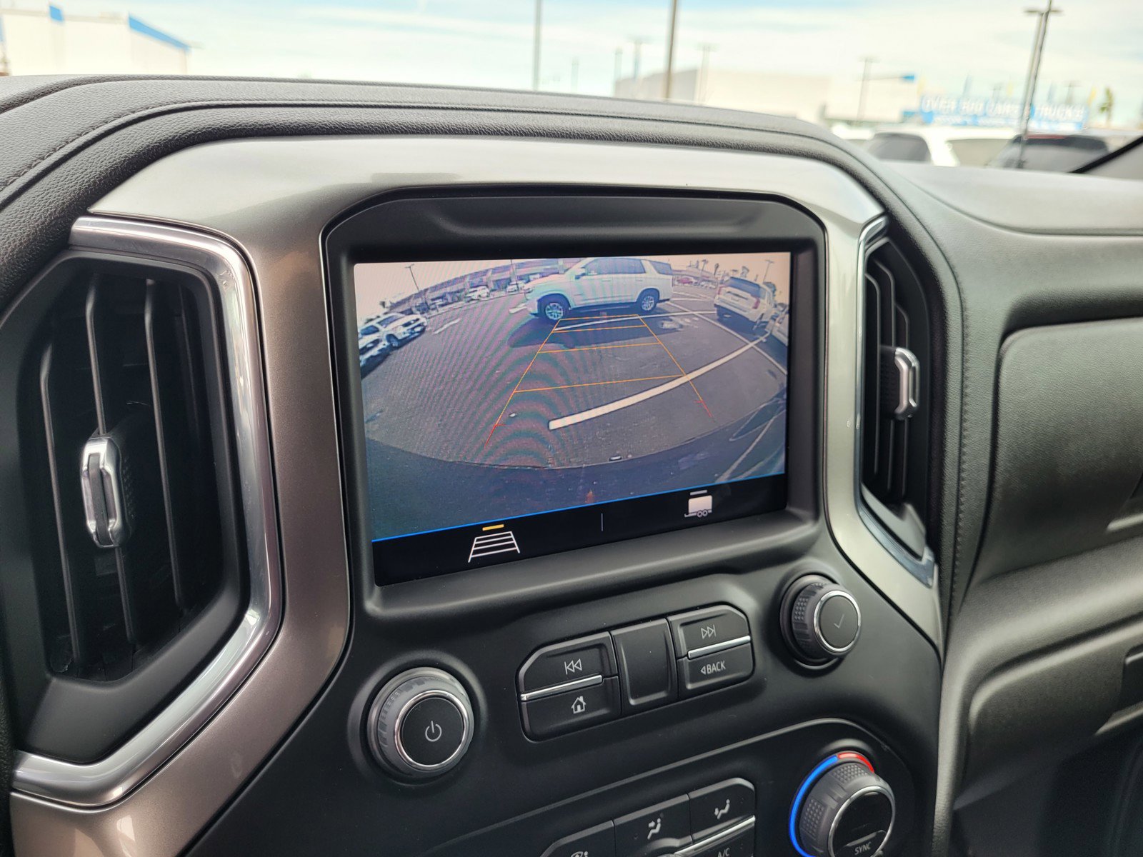 Used 2022 Chevrolet Silverado 1500 RST image 17