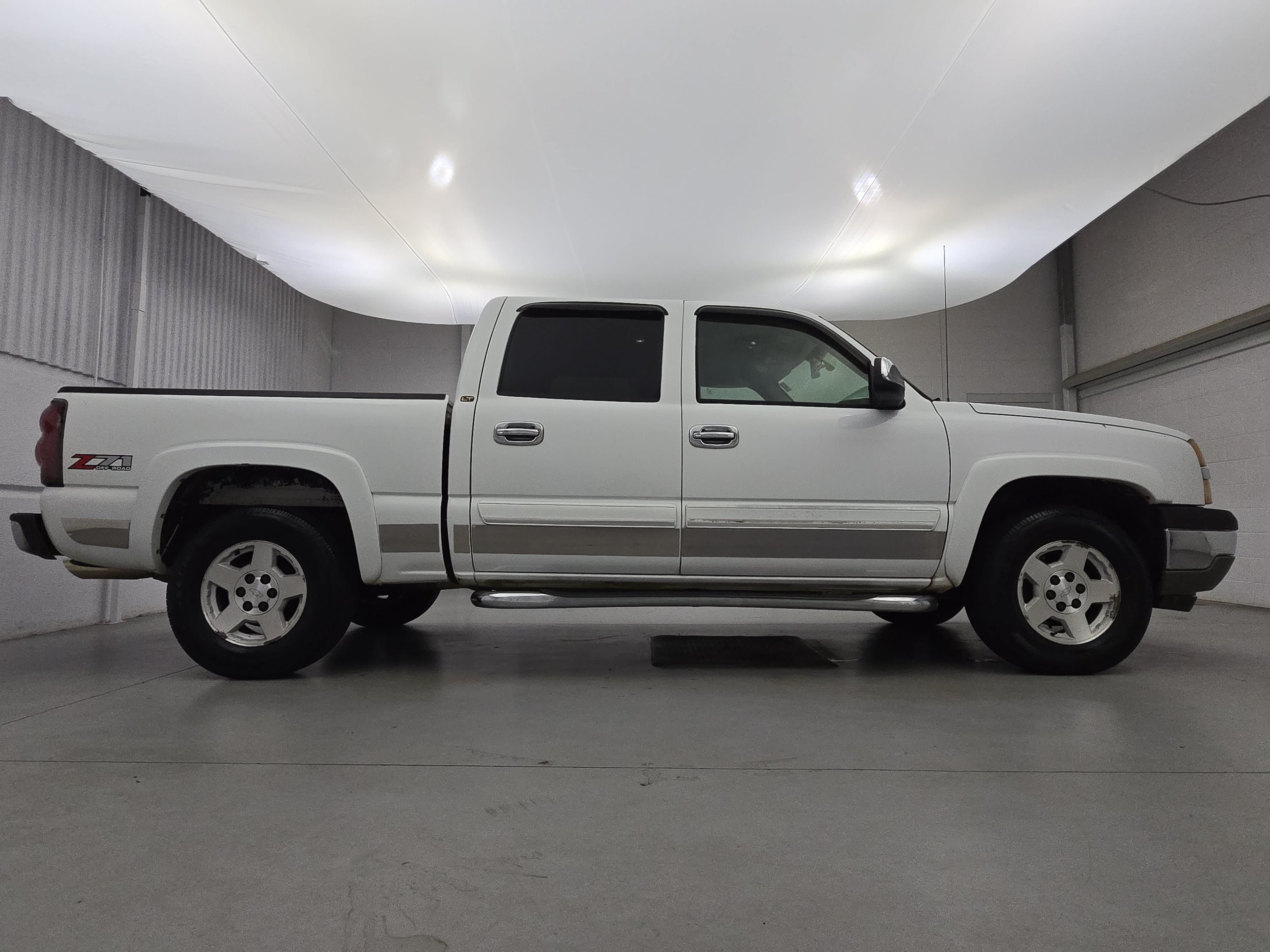 Used 2005 Chevrolet Silverado 1500 4x4 Crew Cab w/ Light Duty Power Package image 8