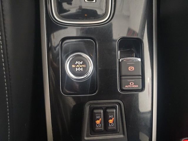 Used 2019 Mitsubishi Outlander AWD image 17