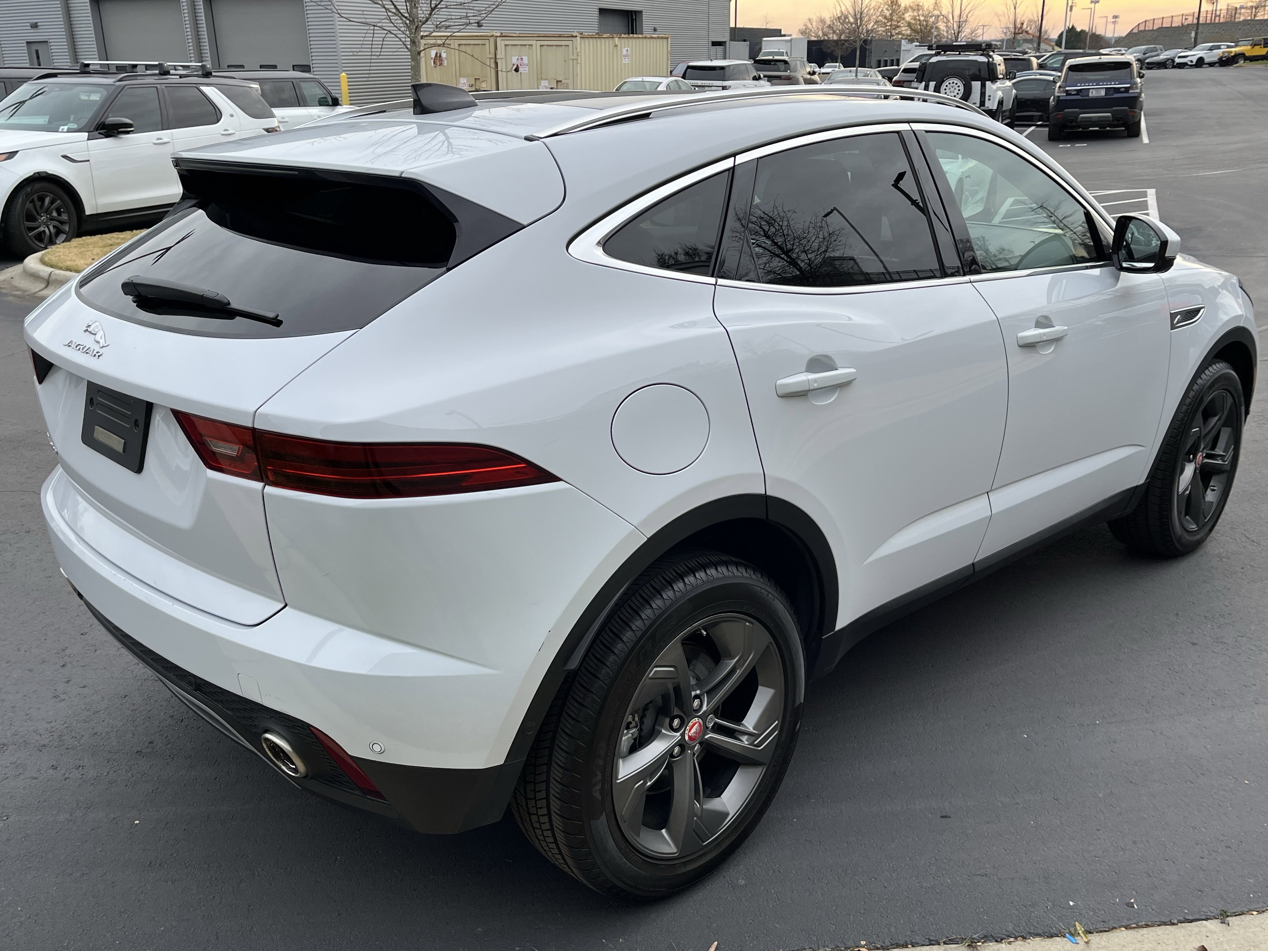 Used 2021 Jaguar E-PACE SE image 7