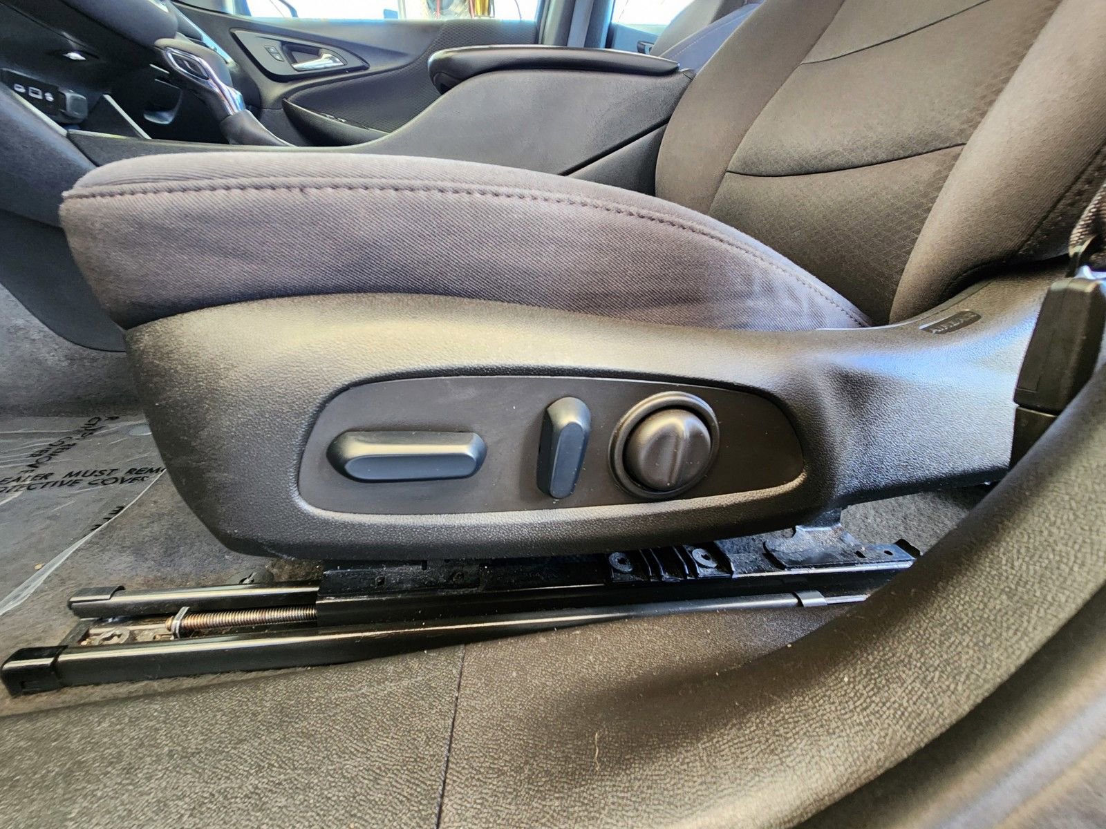 Used 2024 Chevrolet Malibu LT image 34