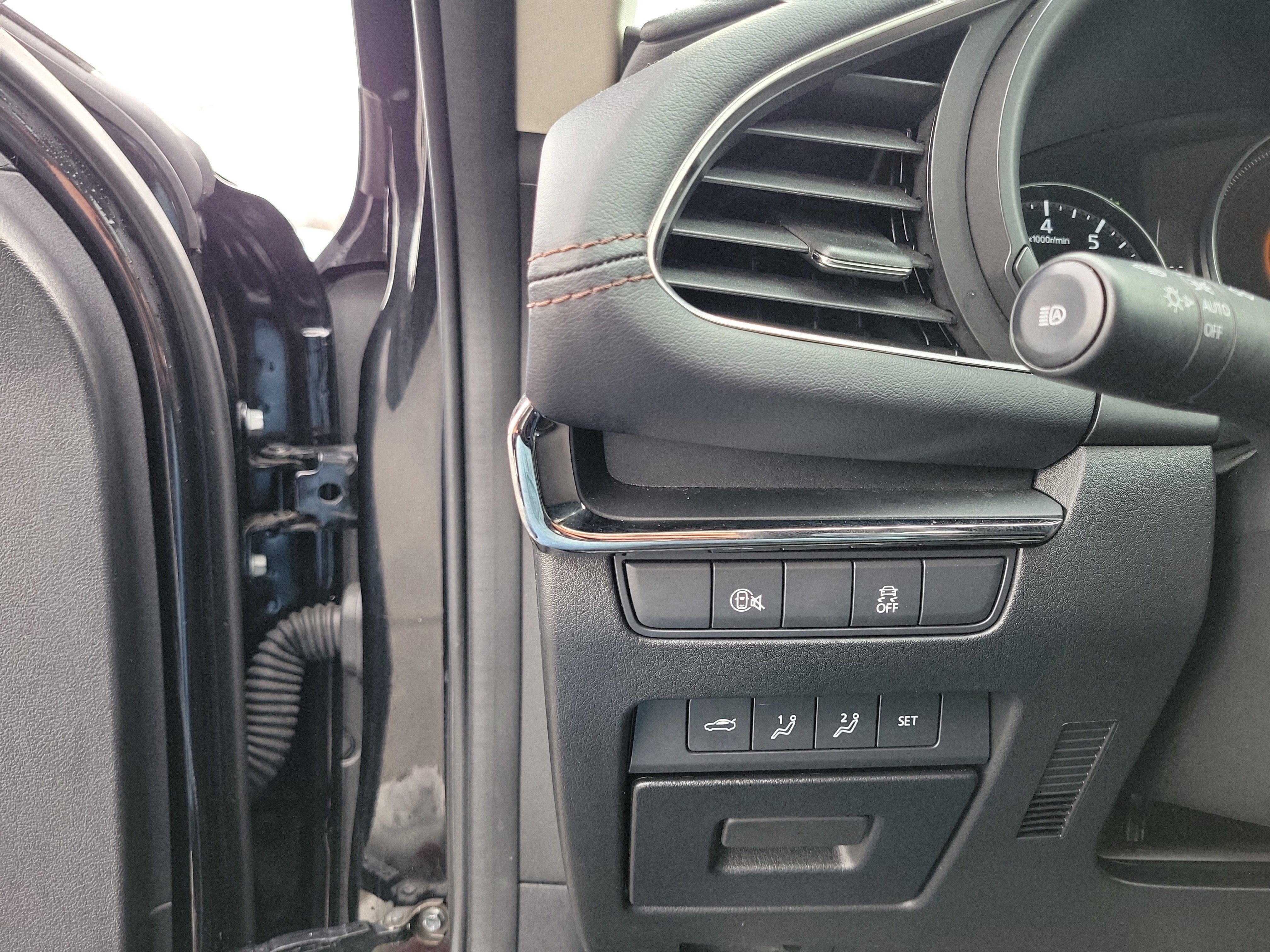 Used 2025 MAZDA MAZDA3 s image 20