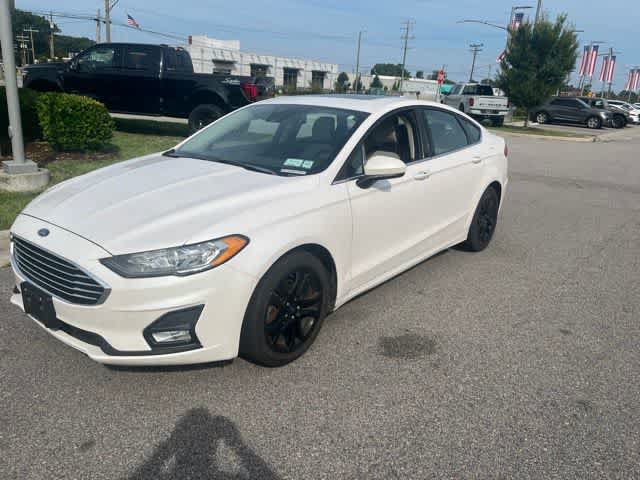 Used 2019 Ford Fusion SE w/ Equipment Group 151A FWD image 1