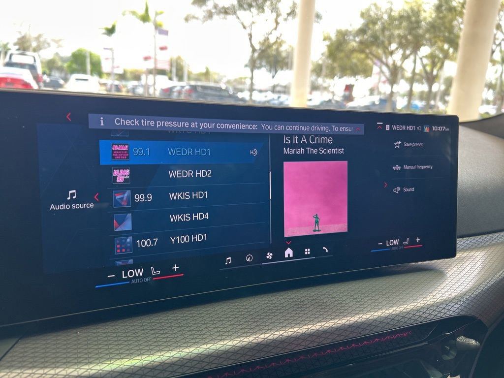 Used 2025 BMW M3 Competition image 9