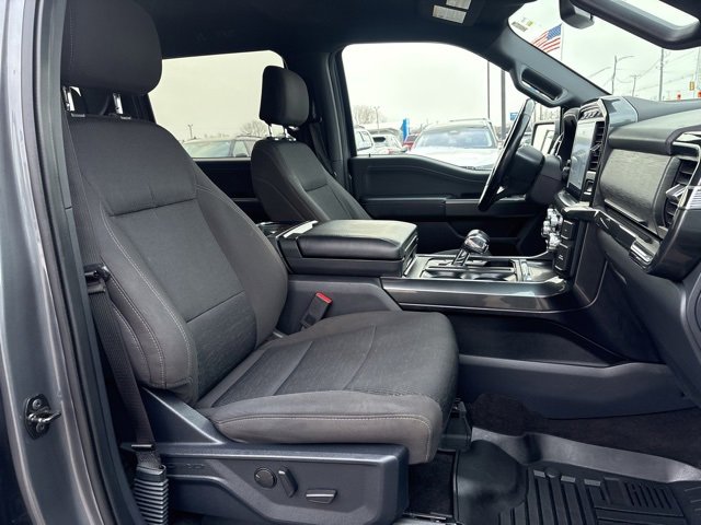 Used 2022 Ford F150 XLT w/ Equipment Group 302A High image 11