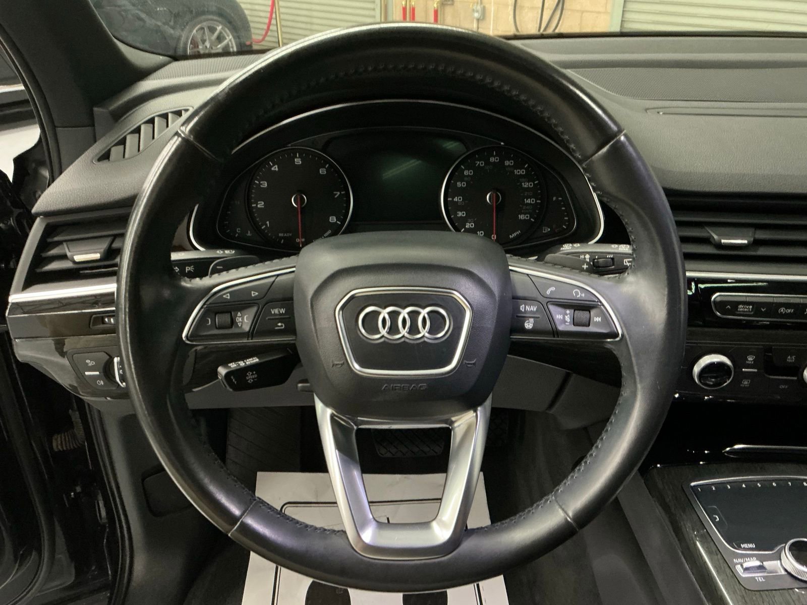 Used 2018 Audi Q7 3.0T Premium image 24