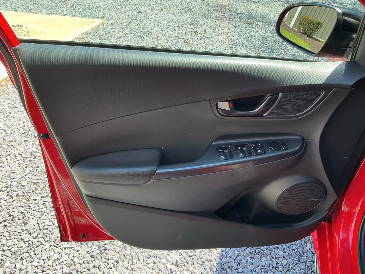 Used 2022 Hyundai Kona N FWD image 9