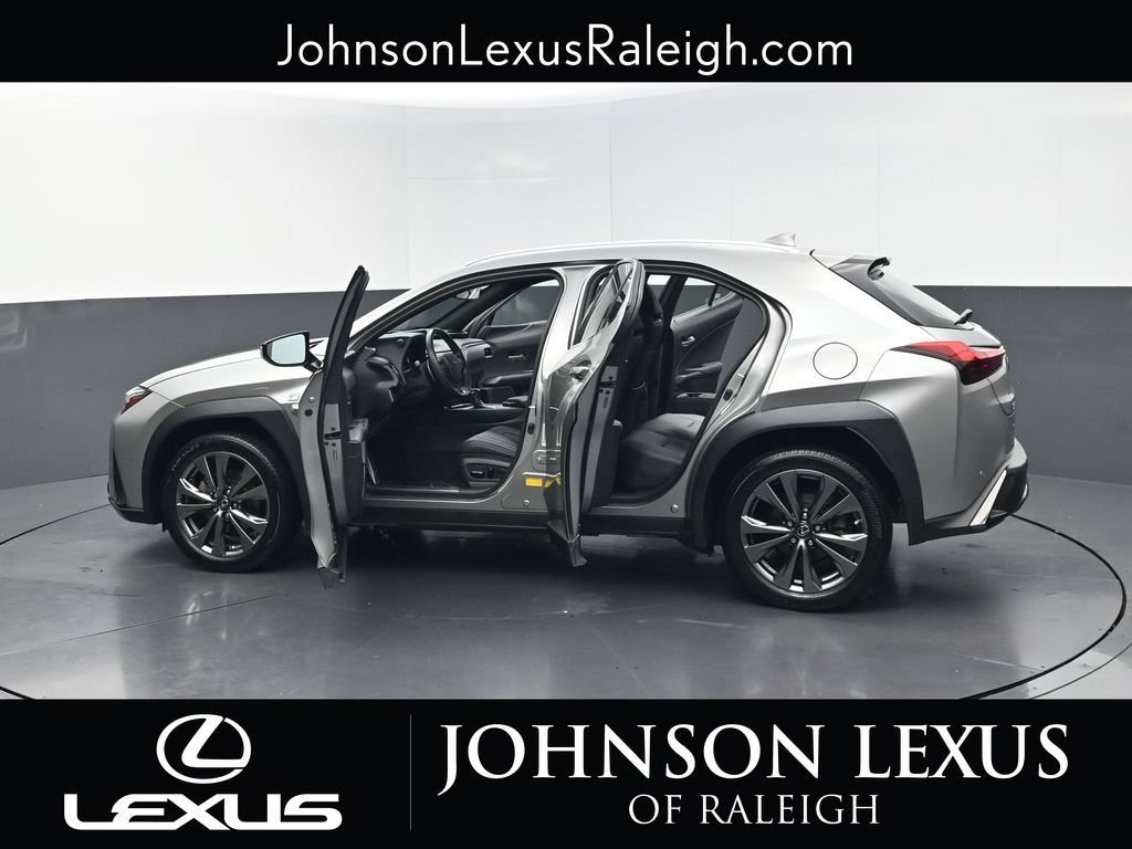 Used 2019 Lexus UX 200 F Sport w/ F Sport Premium Package FWD image 38