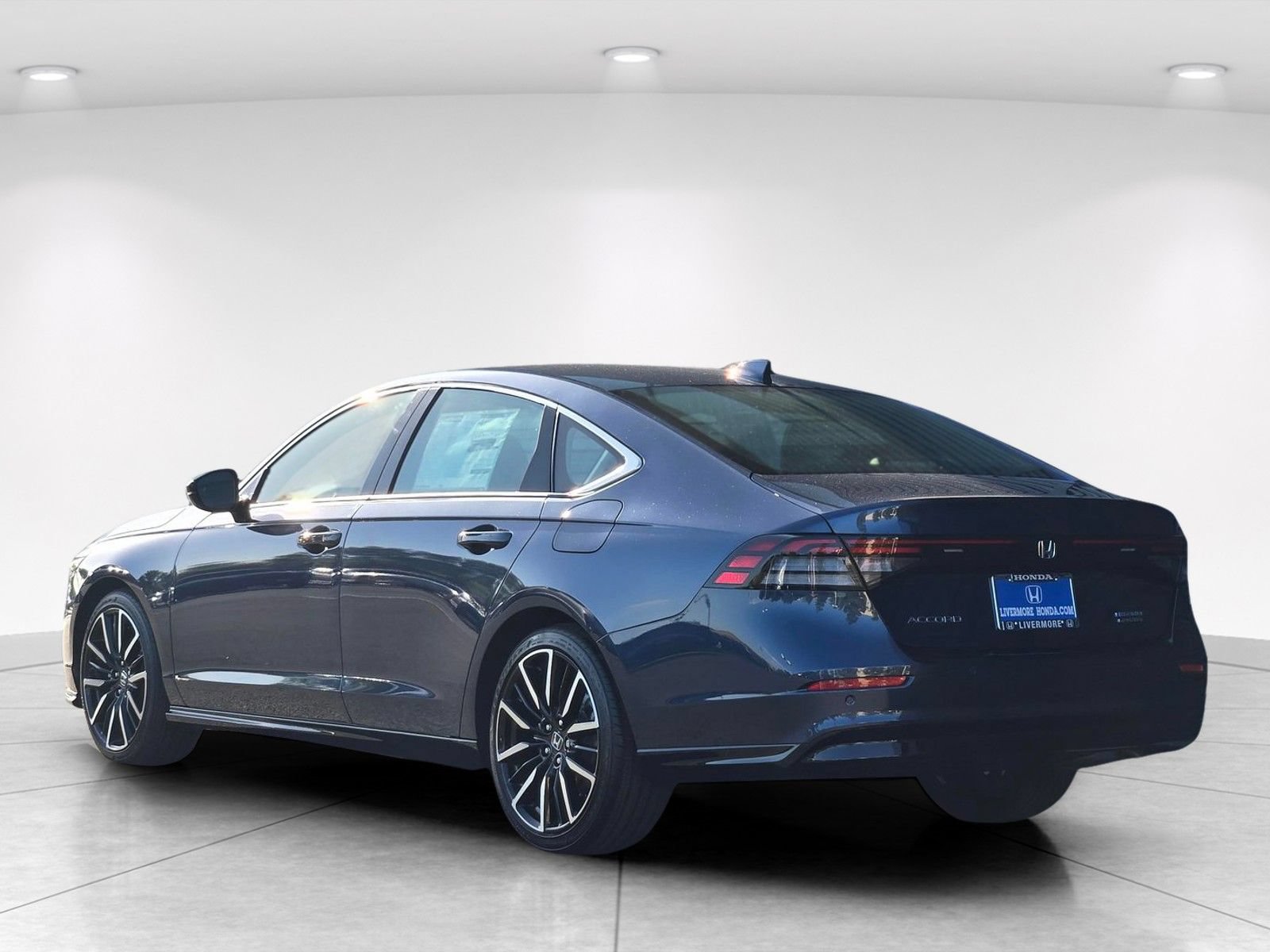 New 2026 Honda Accord Touring image 6
