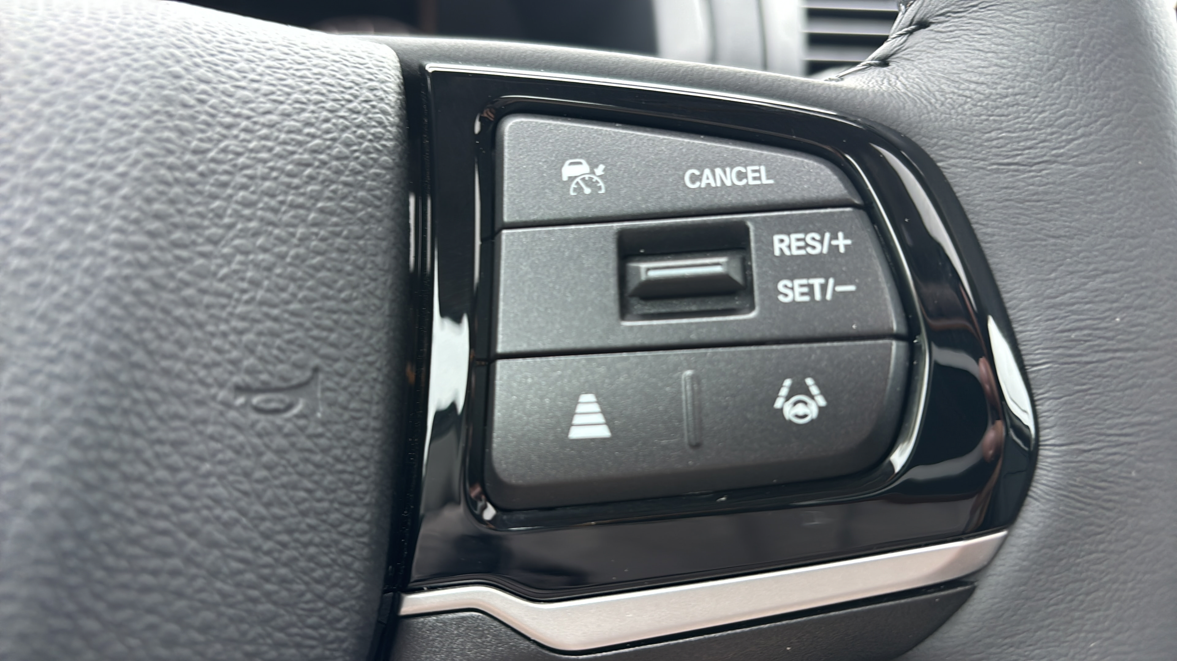 Certified 2026 Honda Odyssey EX-L image 30