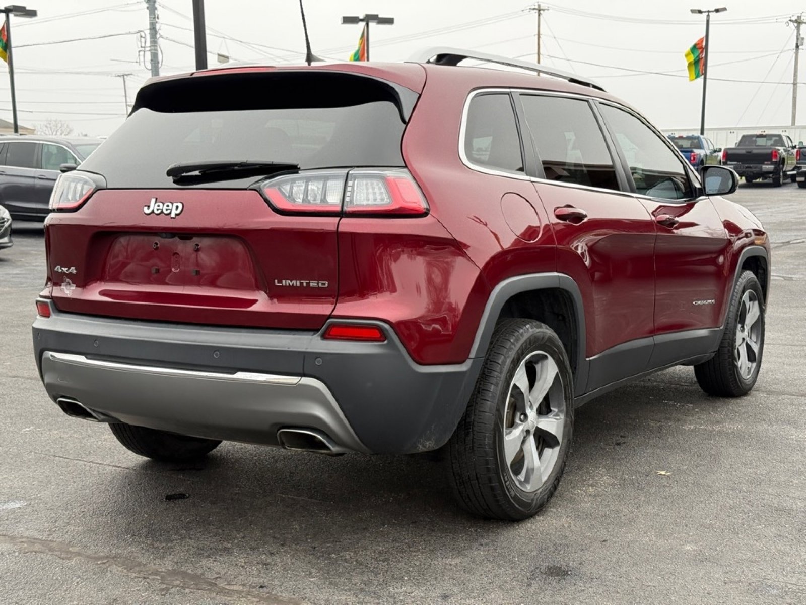 Used 2019 Jeep Cherokee Limited w/ Luxury Group image 8