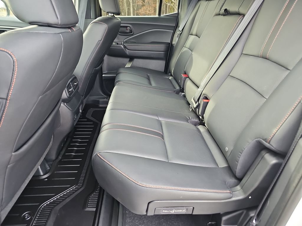 Used 2025 Honda Ridgeline TrailSport image 15