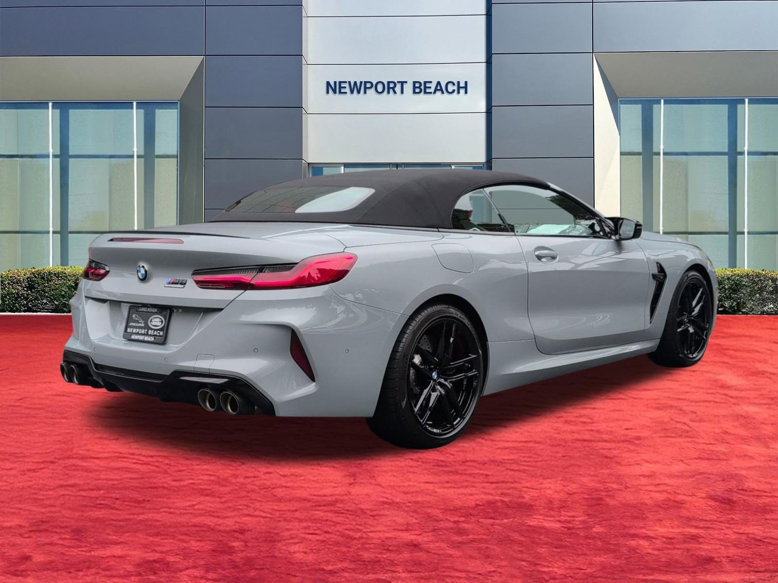 Used 2025 BMW M8 Competition image 10