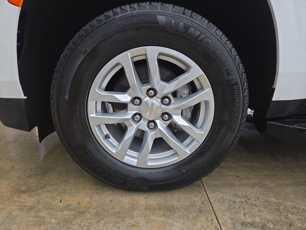 Used 2024 Chevrolet Tahoe LT image 10